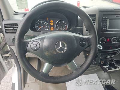 2016 Mercedes-Benz Sprinter 2500 Cargo Van Standard Roof 144.3" WB - zdjęcie 10 z 24 - miniatura