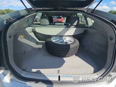 2012 Toyota Prius Plug-In Hybrid - zdjęcie 16 z 33 - miniatura