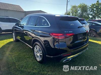 2023 Mercedes-Benz GLC 300 4MATIC - zdjęcie 6 z 24 - miniatura