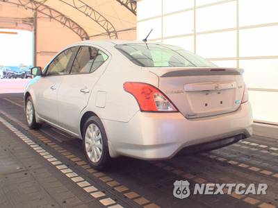 2016 Nissan Versa SV - zdjęcie 6 z 32 - miniatura