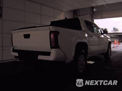 2026 Toyota Tacoma SR5 Crew Cab Medium Bed - zdjęcie 4 z 20 - miniatura