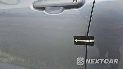 2023 Toyota Highlander LE - zdjęcie 23 z 28 - miniatura