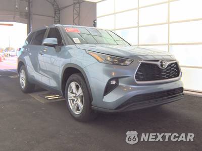 2023 Toyota Highlander LE - zdjęcie 3 z 28 - miniatura