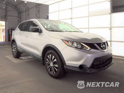 2017 Nissan Rogue Sport S - zdjęcie 3 z 48 - miniatura