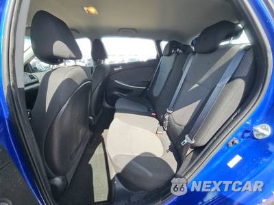 2013 Hyundai Accent GS Hatchback - zdjęcie 13 z 30 - miniatura