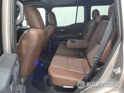 2027 Toyota Land Cruiser - zdjęcie 13 z 18 - miniatura