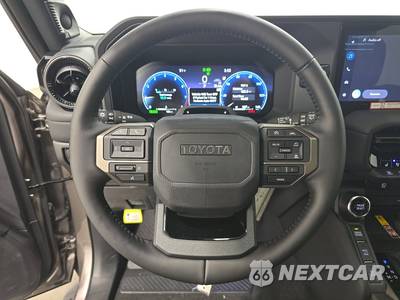2027 Toyota Land Cruiser - zdjęcie 10 z 18 - miniatura