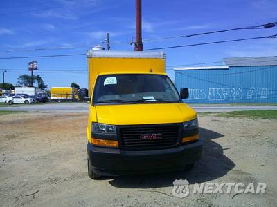 2021 GMC Savana 3500 Cutaway 1WT - zdjęcie 22 z 35 - miniatura