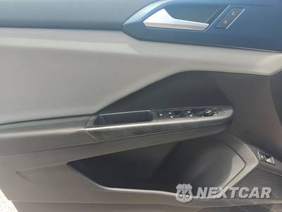 2022 Volkswagen Taos SE - zdjęcie 9 z 20 - miniatura