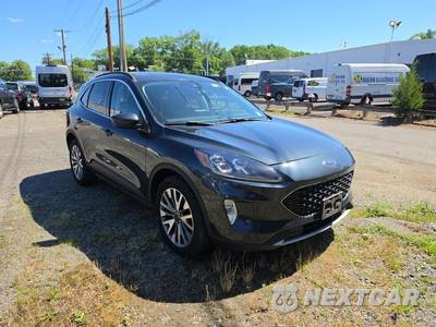2022 Ford Escape Titanium - zdjęcie 3 z 27 - miniatura