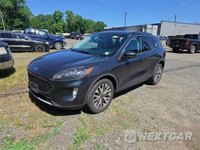 2022 Ford Escape Titanium - zdjęcie 1 z 27 - miniatura