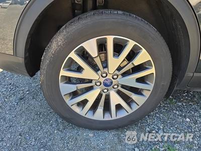 2022 Ford Escape Titanium - zdjęcie 10 z 27 - miniatura