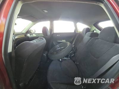 2010 Subaru Impreza 5-Door 2.5i Hatchback - zdjęcie 13 z 30 - miniatura