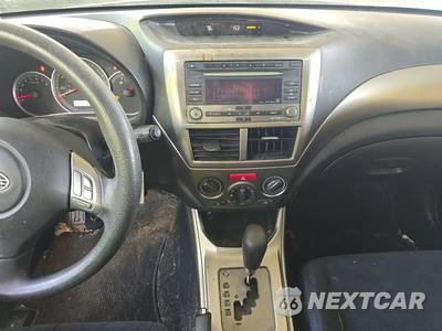 2010 Subaru Impreza 5-Door 2.5i Hatchback - zdjęcie 11 z 30 - miniatura
