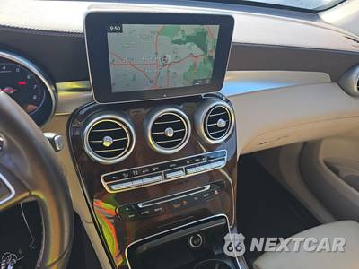 2018 Mercedes-Benz GLC 300 4MATIC - zdjęcie 11 z 17 - miniatura