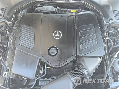 2025 Mercedes-Benz C 300 4MATIC - zdjęcie 15 z 20 - miniatura