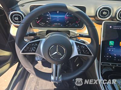 2025 Mercedes-Benz C 300 4MATIC - zdjęcie 10 z 20 - miniatura