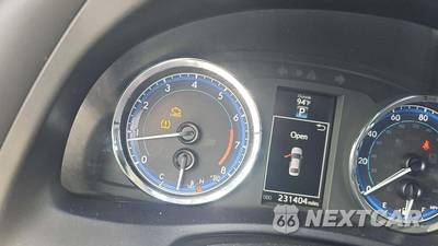 2017 Toyota Corolla SE Sedan - zdjęcie 29 z 32 - miniatura