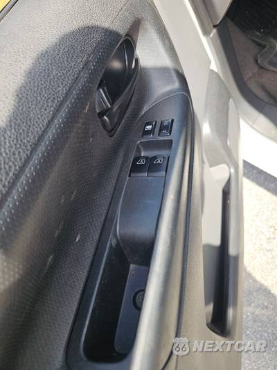 2017 Nissan NV200 Compact Cargo SV 115.2" WB - zdjęcie 13 z 14 - miniatura