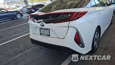 2017 Toyota Prius Prime Advanced - zdjęcie 23 z 24 - miniatura