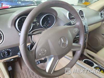 2010 Mercedes-Benz ML 350 - zdjęcie 10 z 32 - miniatura