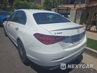 2024 Mercedes-Benz C 300 - zdjęcie 6 z 26 - miniatura