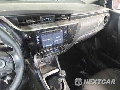 2018 Toyota Corolla SE Sedan - zdjęcie 11 z 67 - miniatura