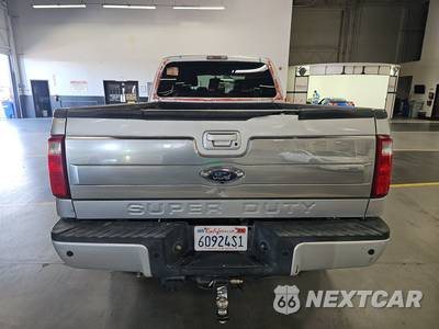 2015 Ford Super Duty F-350 Platinum Crew Cab Long Bed - zdjęcie 5 z 34 - miniatura