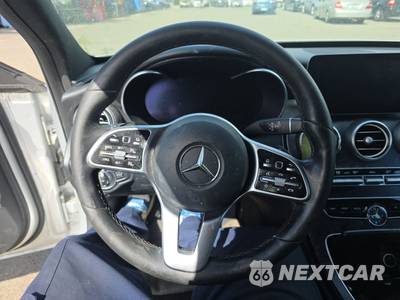 2019 Mercedes-Benz C 300 Sedan - zdjęcie 10 z 31 - miniatura