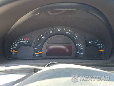 2003 Mercedes-Benz C 240 Sedan - zdjęcie 12 z 34 - miniatura