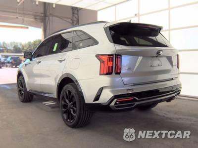2021 Kia Sorento SX - zdjęcie 8 z 53 - miniatura