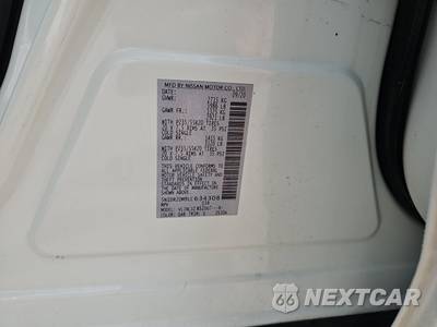 2020 Nissan Pathfinder Platinum - zdjęcie 15 z 26 - miniatura