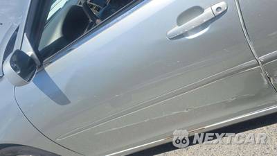 2003 Toyota Camry LE - zdjęcie 27 z 42 - miniatura