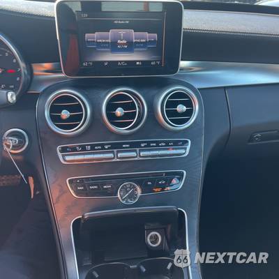 2015 Mercedes-Benz C 400 4MATIC Sedan - zdjęcie 22 z 44 - miniatura