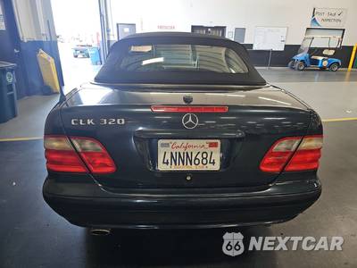 2001 Mercedes-Benz CLK 320 Convertible - zdjęcie 5 z 32 - miniatura