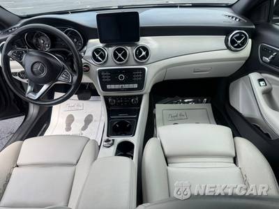 2018 Mercedes-Benz GLA 250 - zdjęcie 23 z 25 - miniatura