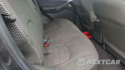2015 Nissan Xterra PRO-4X - zdjęcie 36 z 37 - miniatura