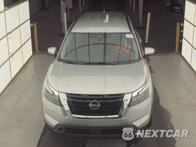 2025 Nissan Pathfinder SV - zdjęcie 2 z 26 - miniatura