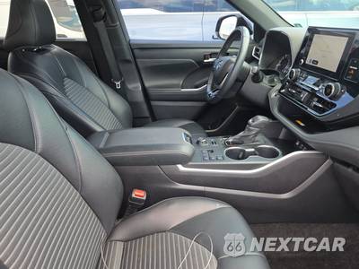 2024 Toyota Highlander XSE - zdjęcie 8 z 24 - miniatura