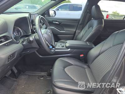 2024 Toyota Highlander XSE - zdjęcie 7 z 24 - miniatura