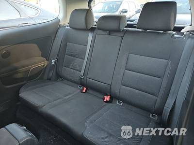 2012 Volkswagen Golf 2.5L w/Convenience - zdjęcie 13 z 40 - miniatura