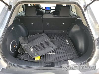 2024 Toyota Corolla Cross LE - zdjęcie 16 z 41 - miniatura