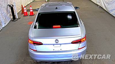 2021 Volkswagen Passat 2.0T S - zdjęcie 5 z 34 - miniatura
