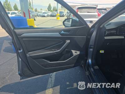2025 Volkswagen Jetta S - zdjęcie 9 z 32 - miniatura