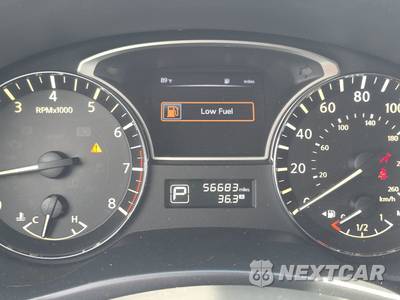 2015 Nissan Pathfinder S - zdjęcie 12 z 38 - miniatura