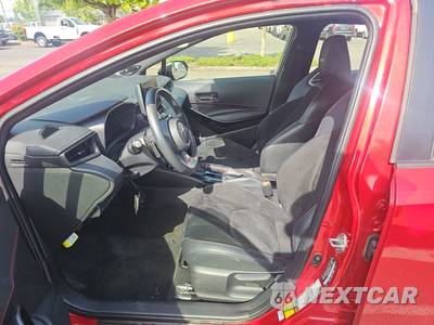 2025 Toyota GR Corolla Premium Plus - zdjęcie 7 z 37 - miniatura