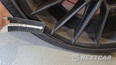 2025 Toyota GR Corolla Premium Plus - zdjęcie 26 z 37 - miniatura
