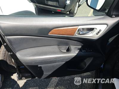 2020 Nissan Pathfinder Platinum - zdjęcie 9 z 20 - miniatura