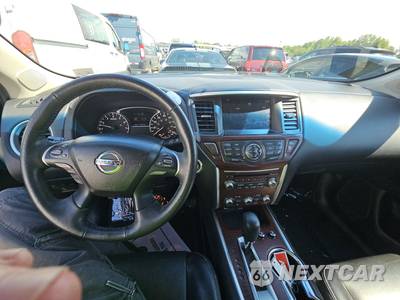 2020 Nissan Pathfinder Platinum - zdjęcie 11 z 20 - miniatura