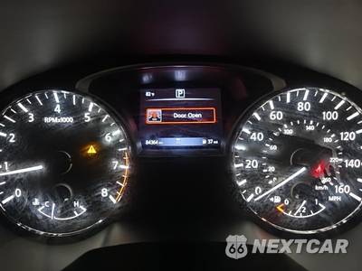 2020 Nissan Pathfinder S - zdjęcie 9 z 18 - miniatura